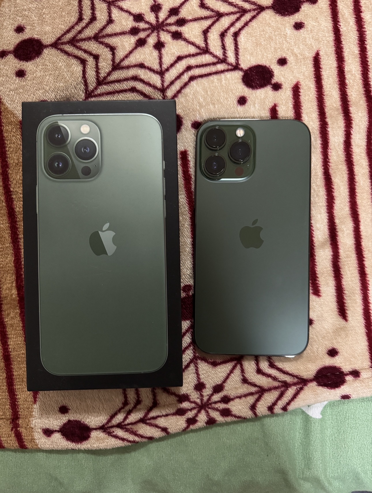 Iphone 13 pro max 128gb 85 percent battery life