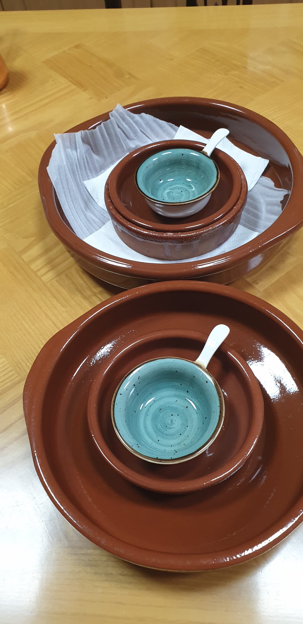 Fine porcelaine dinner set and cookware