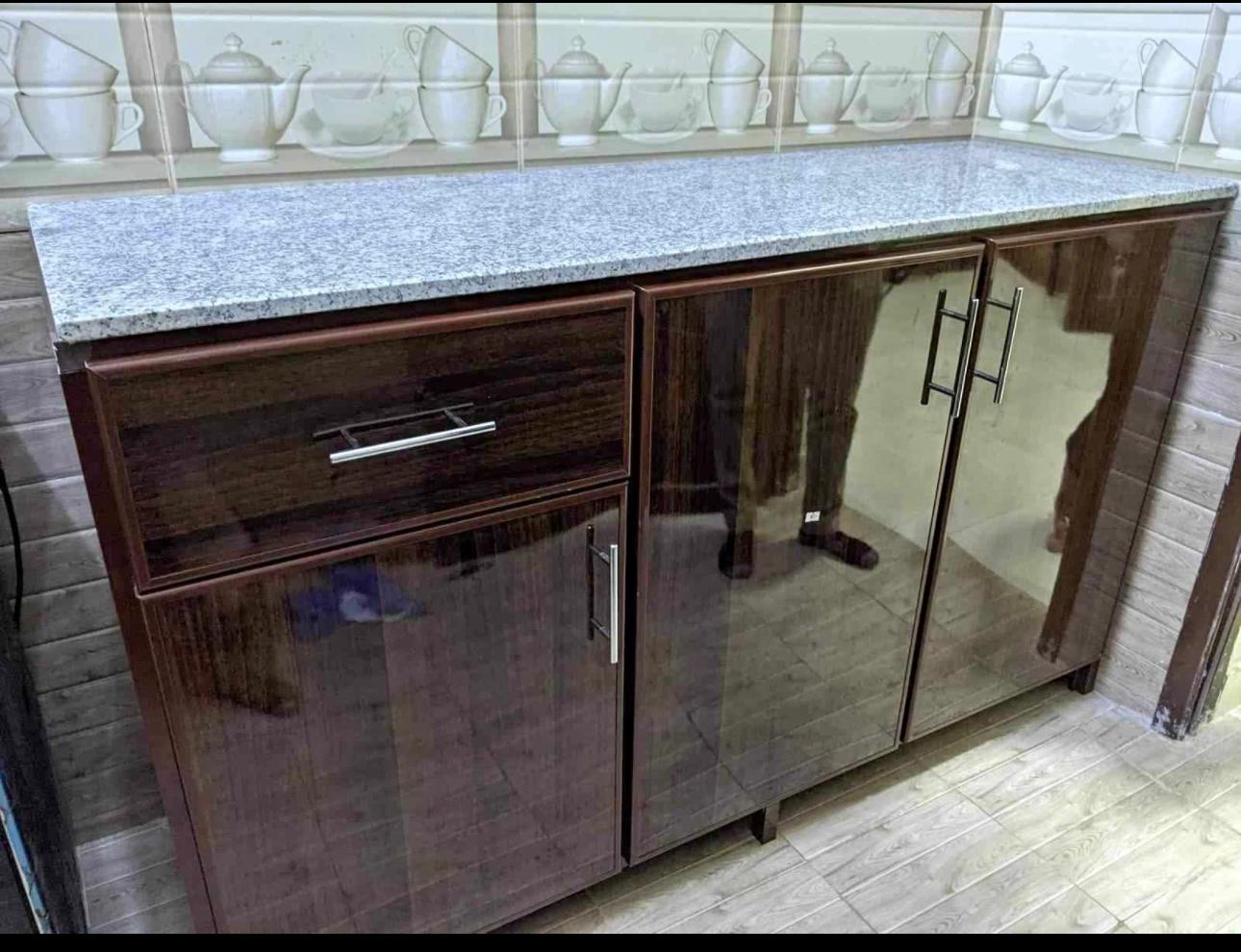 New ready kitchen cabinet available for make and sale