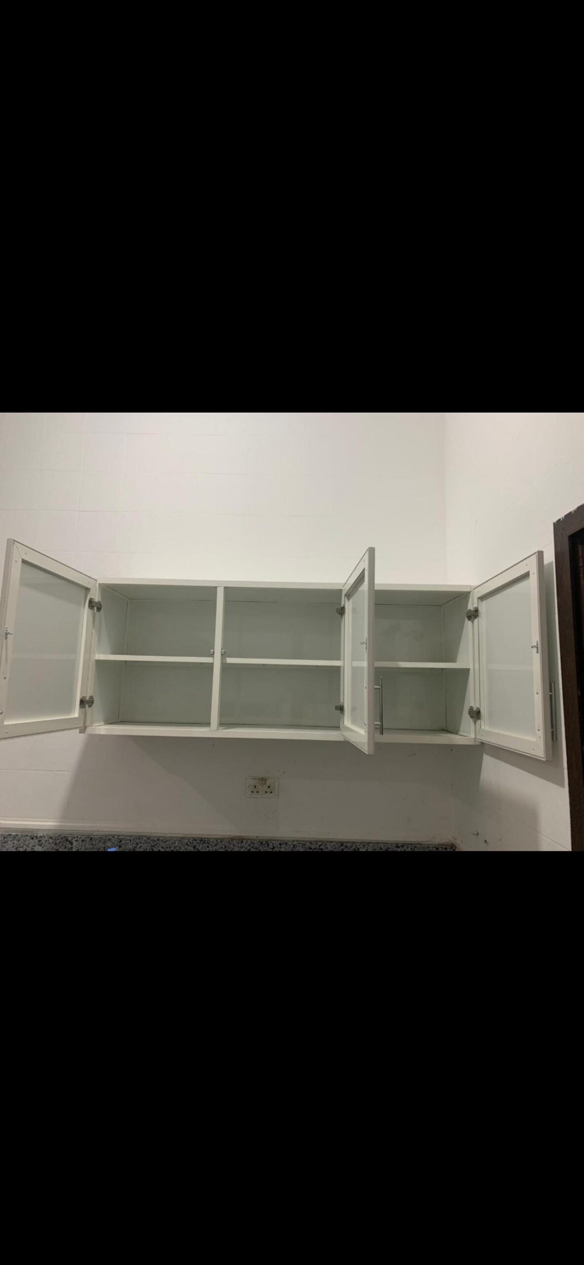 New ready kitchen cabinet available for make and sale